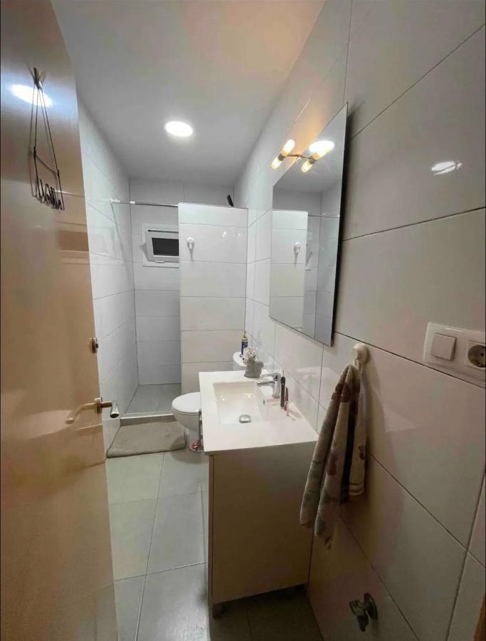 Cozy Room Next To El Prat Airport 埃普拉特约布里加 外观 照片