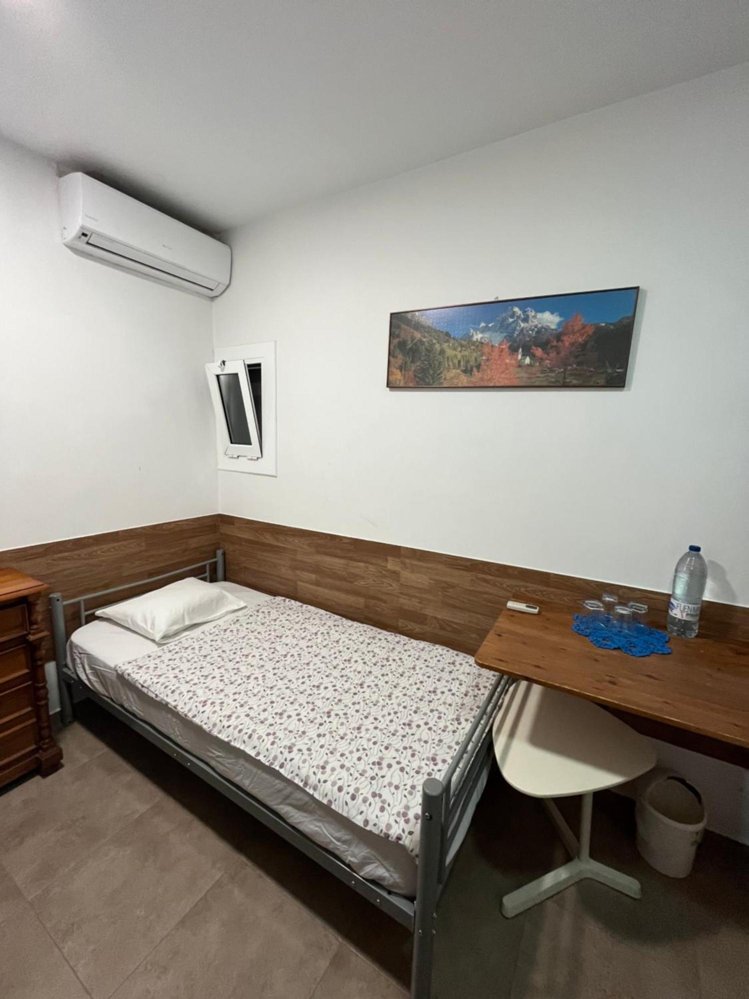 Cozy Room Next To El Prat Airport 埃普拉特约布里加 外观 照片